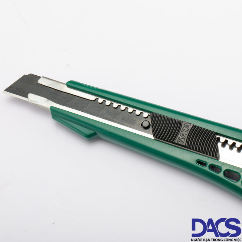 Dao rọc chuyên dụng Sata 93422A 18mm